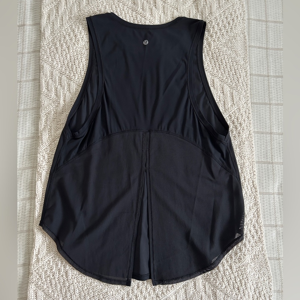 Lululemon tank top